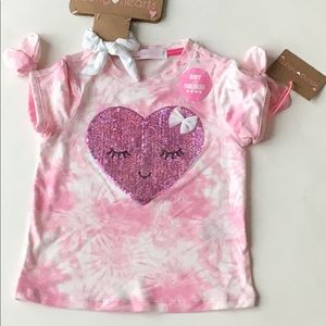 Young hearts sequined short sleeves top